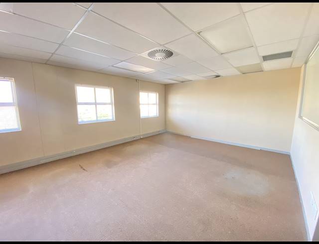 354M² OFFICE TO LET IN STEENBERG